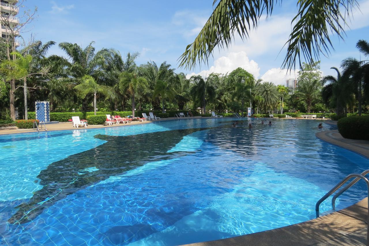 View Talay 2 Suite Apartments Praia de Jomtien Exterior foto